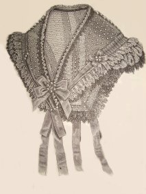 fichu en tulle (devant)